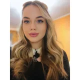 аня